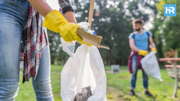 Join-The-Earth-Day-Cleanup-Kane-Stadium_FI